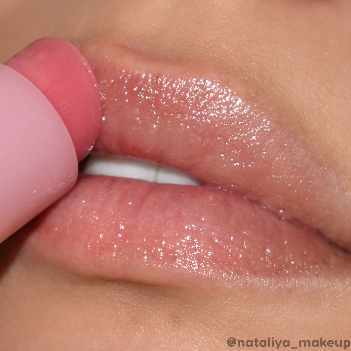 Chlapu Chlap Juicy Lip Balm - Strawberry Lip Gloss, raspberry